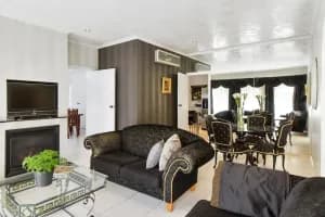 Boutique Stays - Brighton Rose