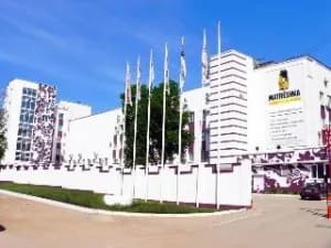 Matreshka Plaza