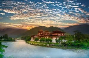 Discover Bhutan: 4 Days & 3 Nights of Tranquil Beauty