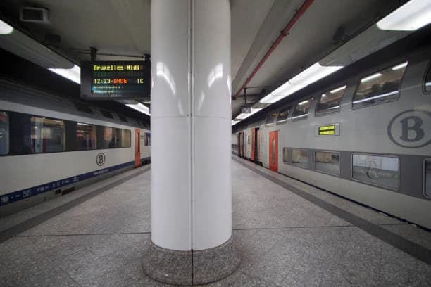 Amstelveenseweg Metro Station thumb 6