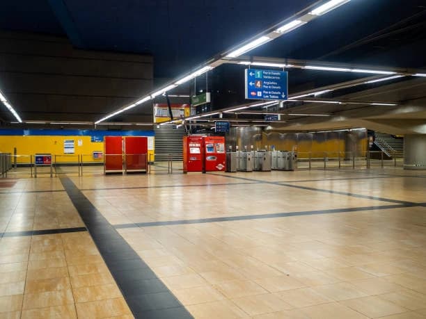 Amstelveenseweg Metro Station 4