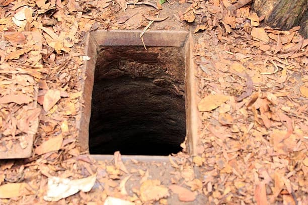 Cu Chi Tunnel thumb 1