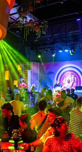 Cafe Dubai Phuket مطعم وشيشه كافيه دبي 15