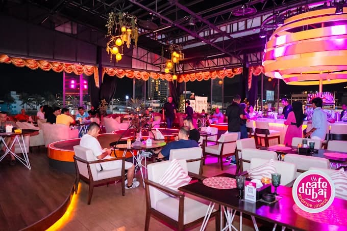 Cafe Dubai Phuket مطعم وشيشه كافيه دبي 7