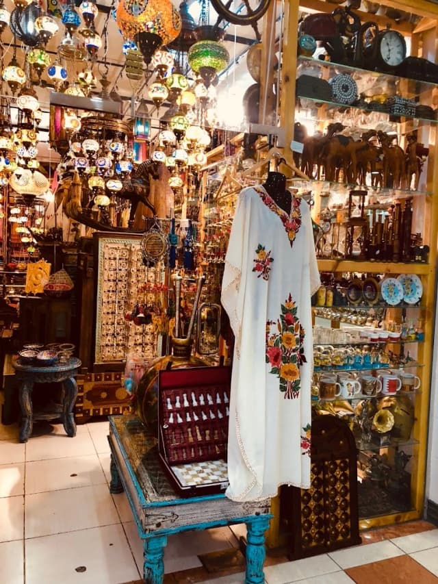 Bahrain Mall thumb 8