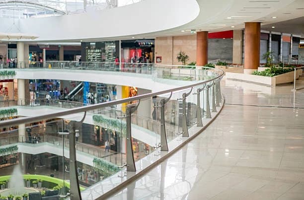 Juffair Mall thumb 3