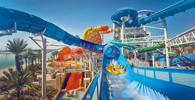 Aquaventure Waterpark thumb 6
