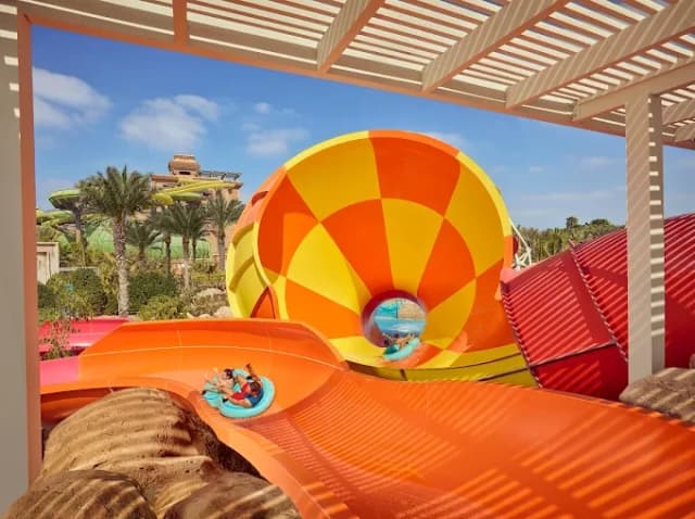 Aquaventure Waterpark thumb 1