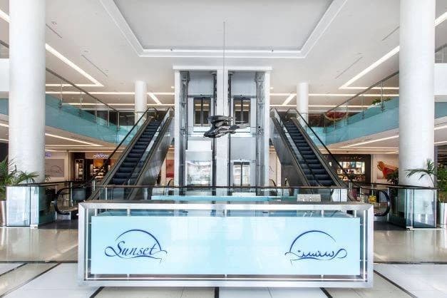 Sunset Mall thumb 2