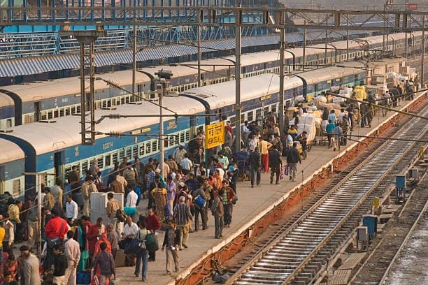 New Delhi Railway Station thumb 1