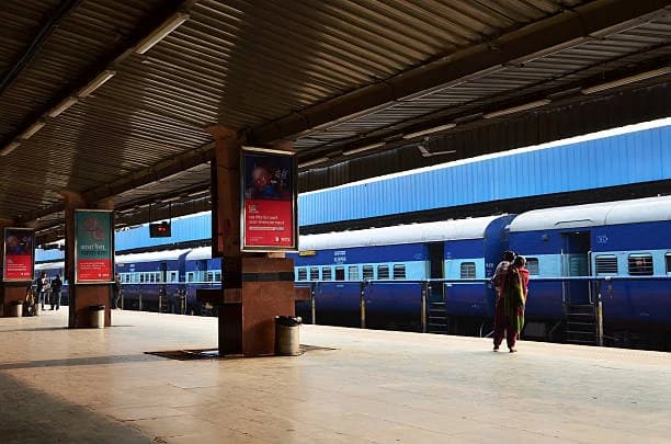 New Delhi Railway Station thumb 9