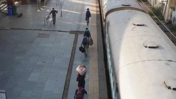 Nizamuddin Railway Station 3