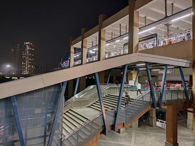Botanical Garden Metro Station 1