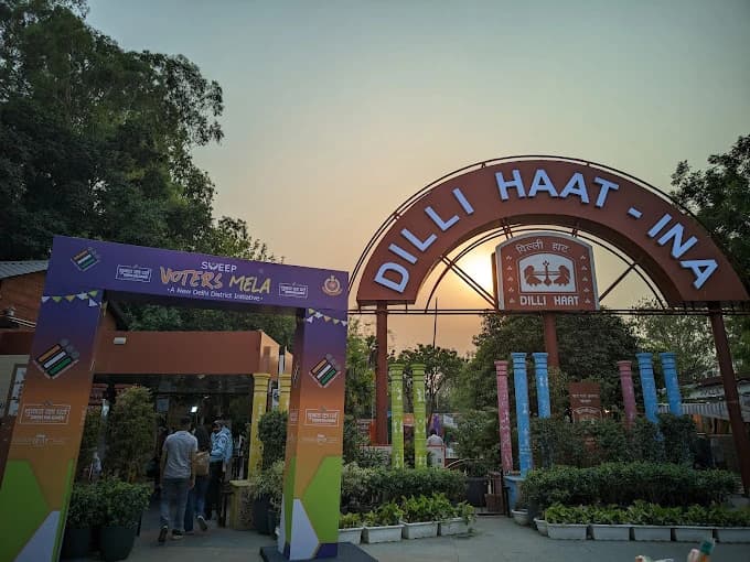 Dilli Haat - INA 3