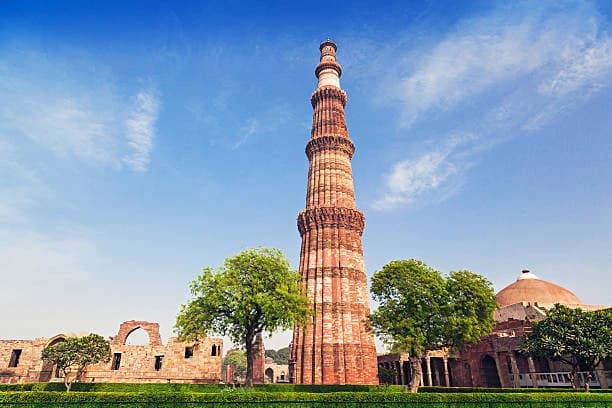Qutab Minar thumb 2