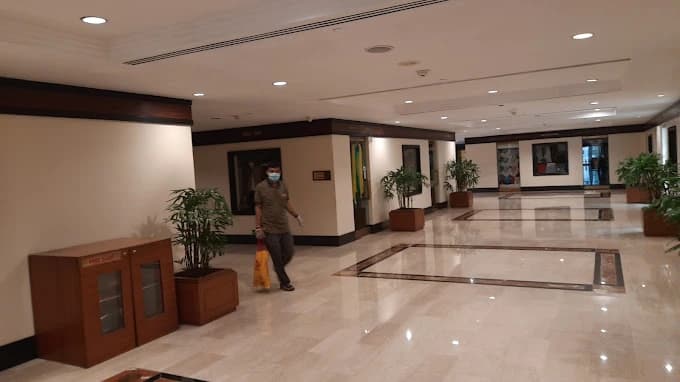 Trident Shopping Centre Mall Mumbai 2