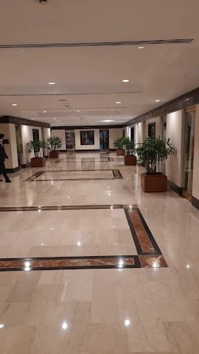 Trident Shopping Centre Mall Mumbai 3