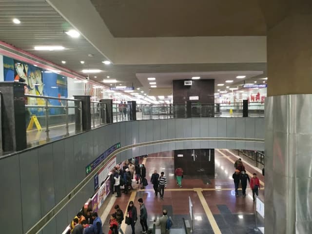 Lajpat Nagar Metro Station thumb 2