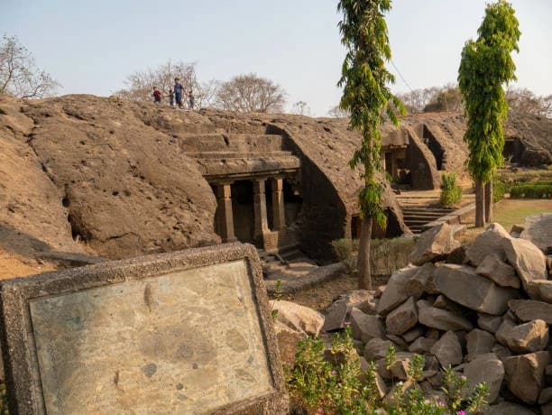 Mahakali Caves Mumbai thumb 3