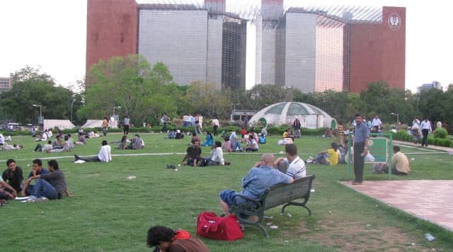 Central Park Delhi thumb 2