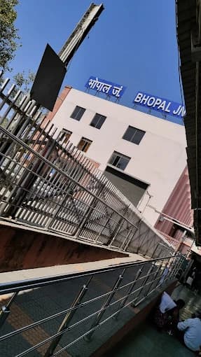 Bhopal Junction thumb 6
