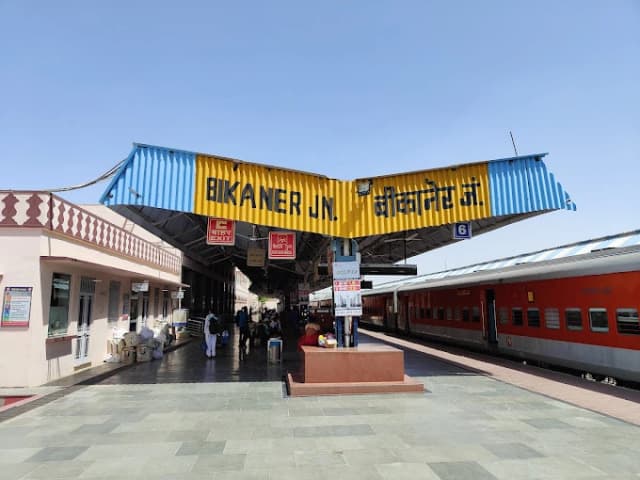 Bikaner Junction thumb 5