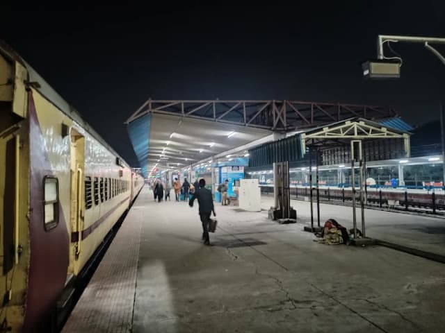 Chandigarh Junction thumb 5