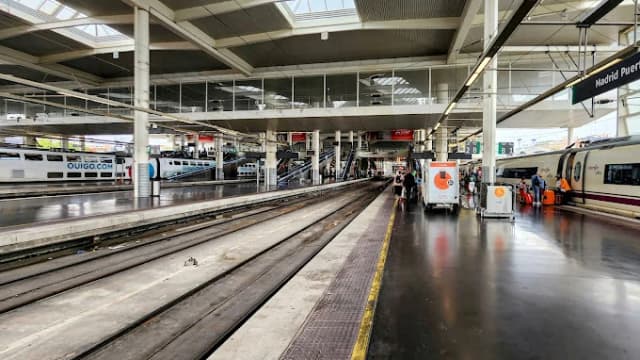 Estación Madrid - Puerta de Atocha thumb 3