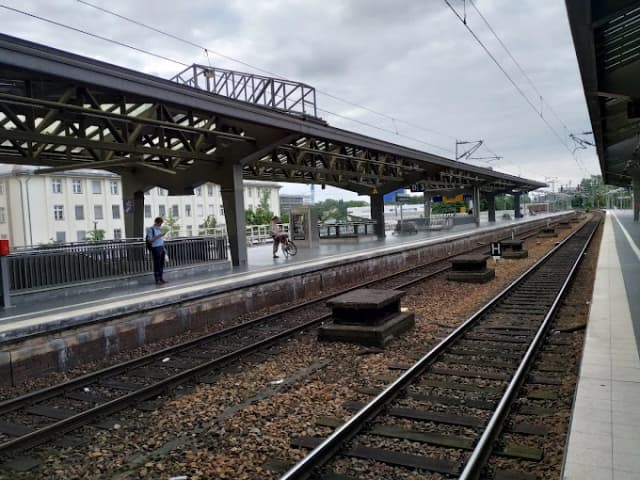 Berlin Zoologischer Garten Bahnhof thumb 3