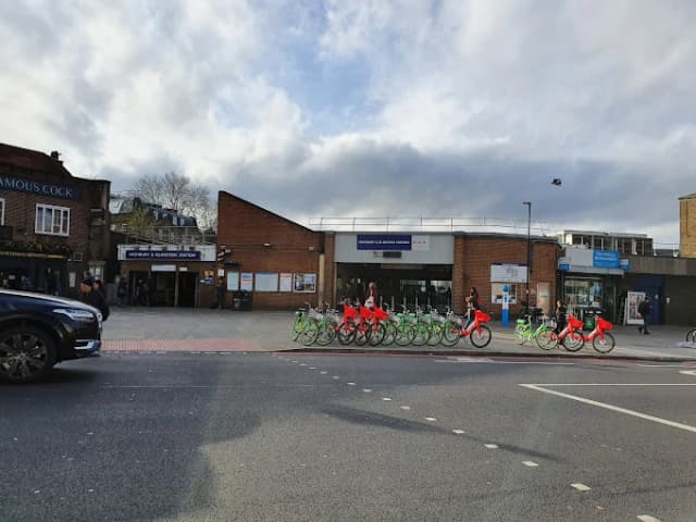 Highbury & Islington thumb 1