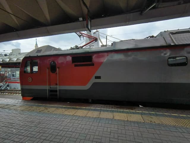 Moscow Leningradsky thumb 3