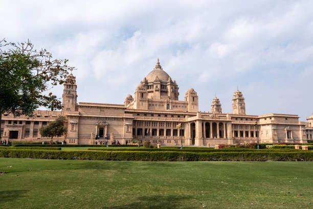 Umaid Bhawan Palace thumb 4