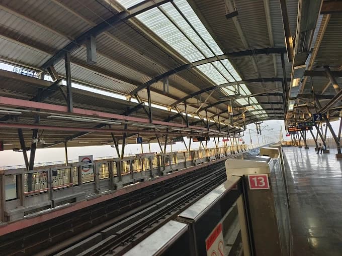Gokulpuri Metro Station 1
