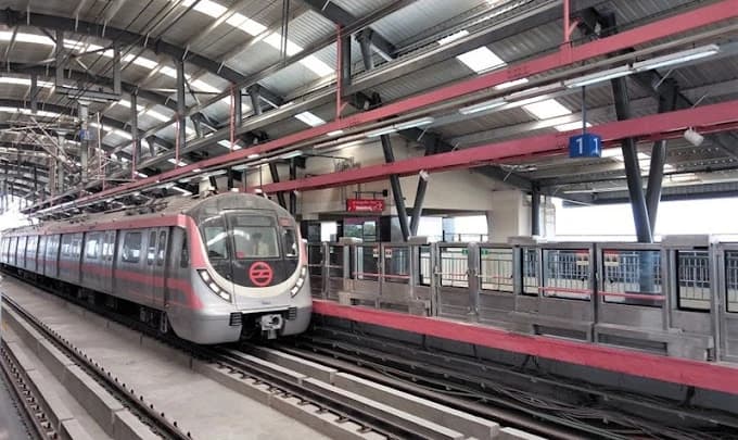 Gokulpuri Metro Station 2