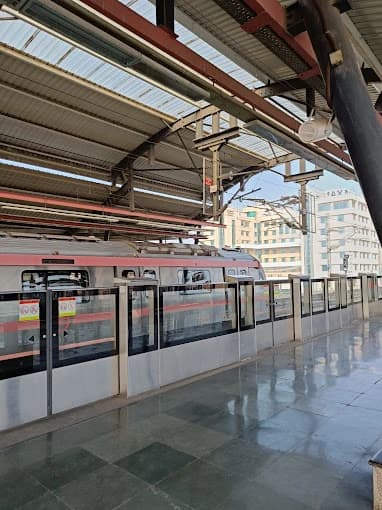IP Extension Metro Station thumb 6