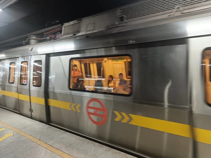 Lok Kalyan Marg Delhi Metro Station 5
