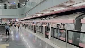 Mayur Vihar Pocket I Delhi Metro Station thumb 5