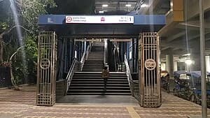 Sukhdev Vihar Delhi Metro Station 3
