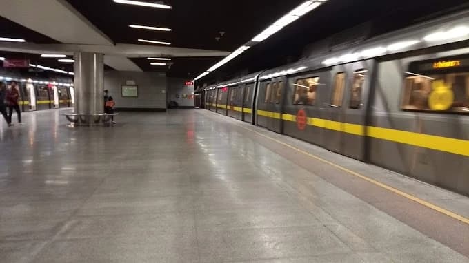 Udyog Bhawan Delhi Metro Station 4