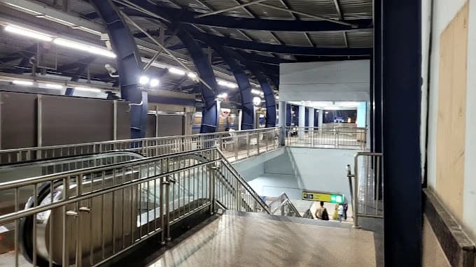 Nirman Vihar Delhi Metro Station 2