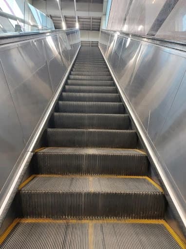 RK Puram Delhi Metro Station thumb 4