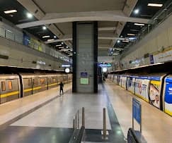 Saket Delhi Metro Station thumb 3