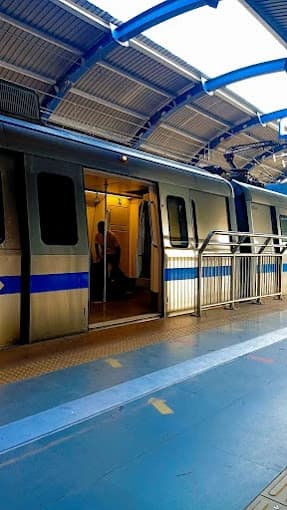 Shadipur Delhi Metro Station thumb 4