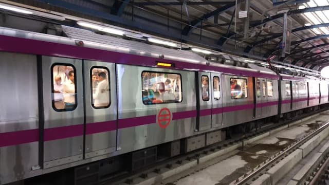Shankar Vihar Delhi Metro Station thumb 1
