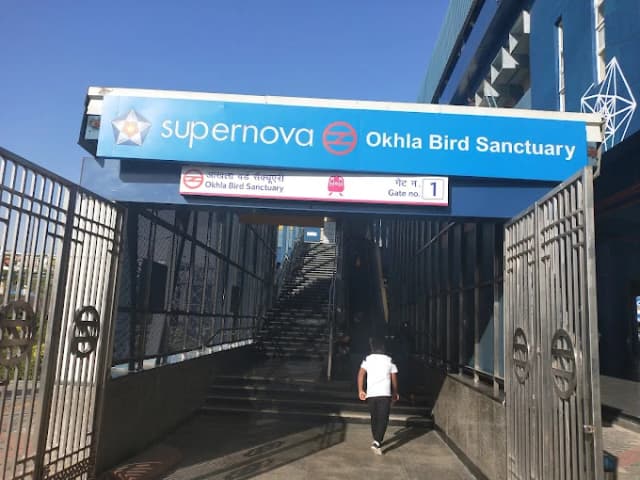 Okhla Bird Sanctuary Delhi Metro Station thumb 1