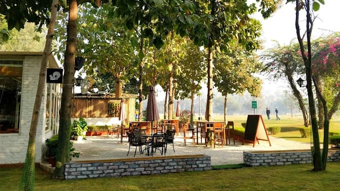 Hamoni: Cafe by the Greens 4