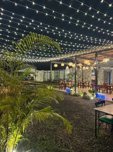 Jugnoo Café & Bistro thumb 2