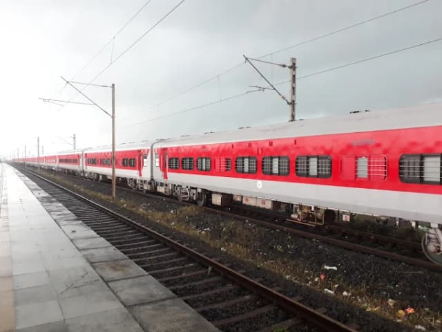 Kelva Road Railway Statio thumb 6