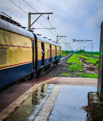Mansarovar Railway Station 3