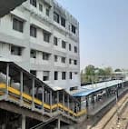 Marine Lines Railway Station thumb 6